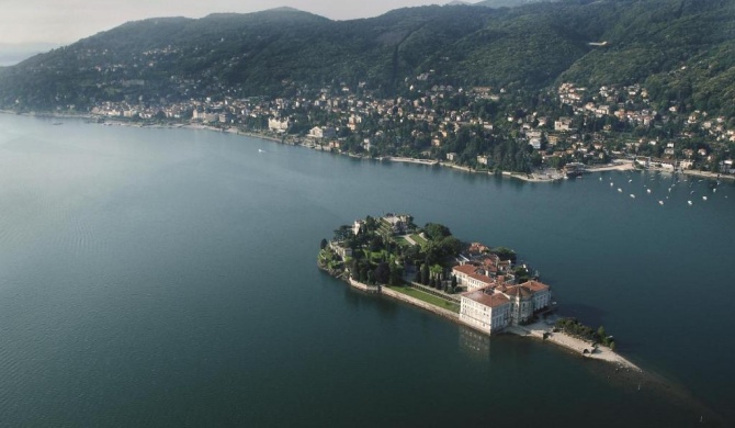 MONOLOCALE lago maggiore INTRA