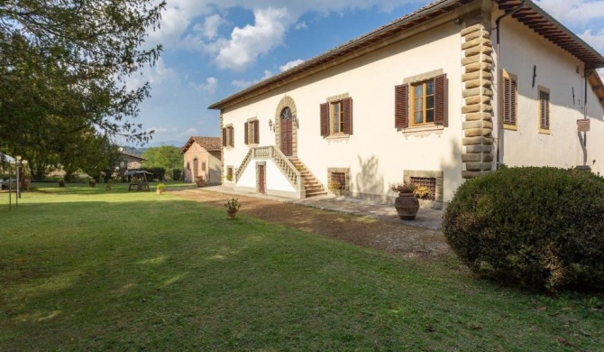 Villa Eugenia Tuscany with private Pool, Spa & Gym