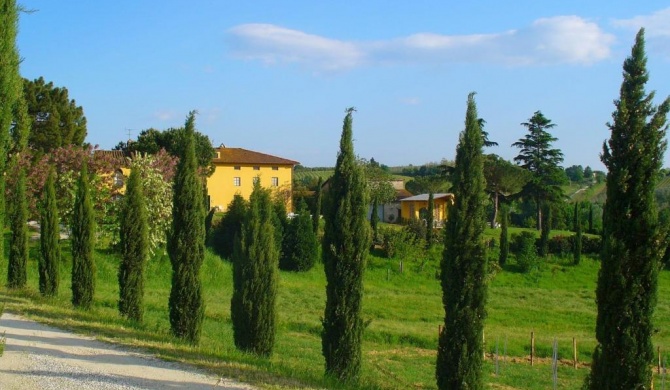 Nice apartment in the area of Vinci